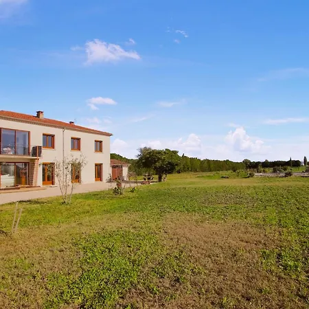 Appartamento 2 Bedroom Beautiful In *